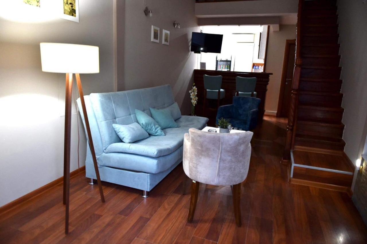 Apartman Royal Gornji Milanovac Exteriör bild